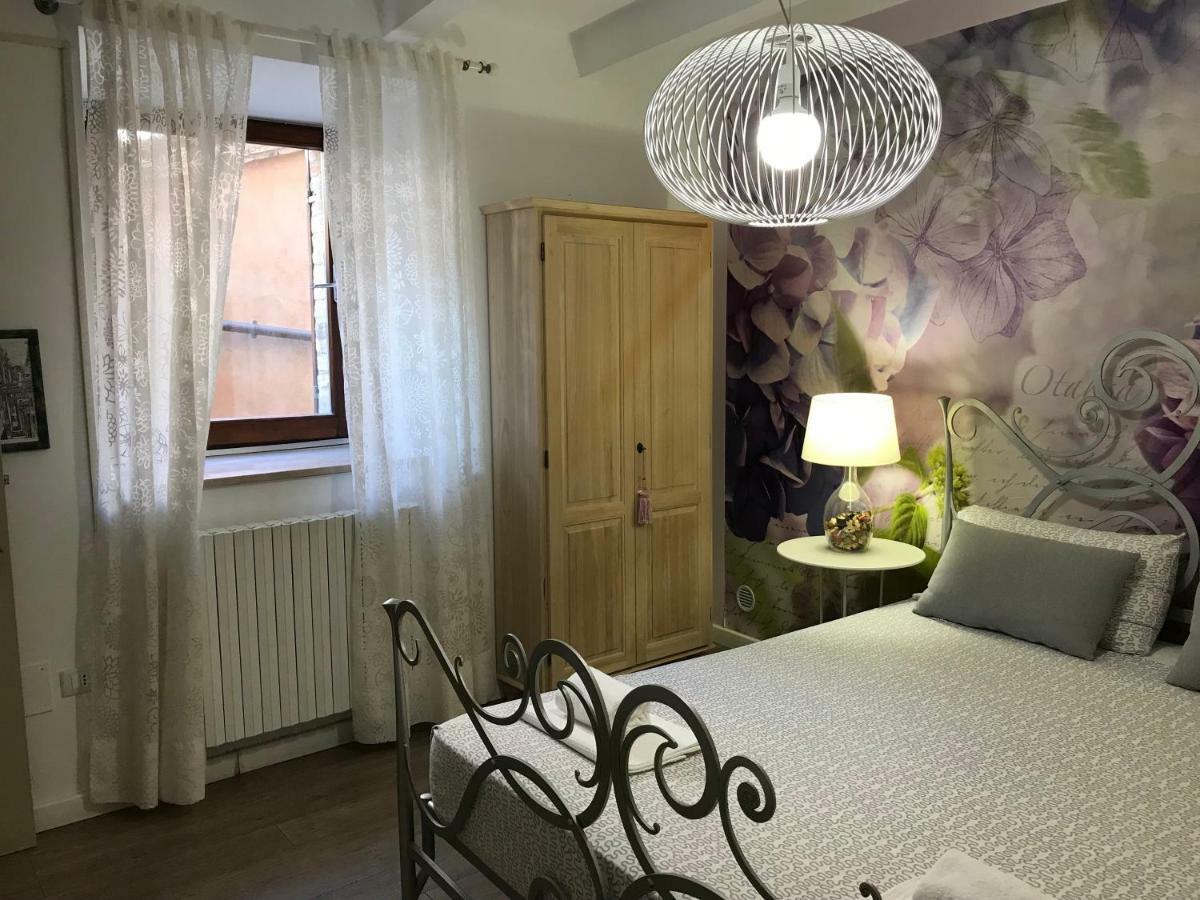 B&B Albornoz Urbino Eksteriør billede